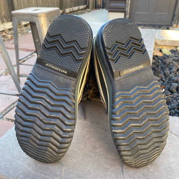 Sorel Joan of Arctic Waterproof Winter Boots | US 8 | EUC | Shale and Caramel - Picture 12 of 13